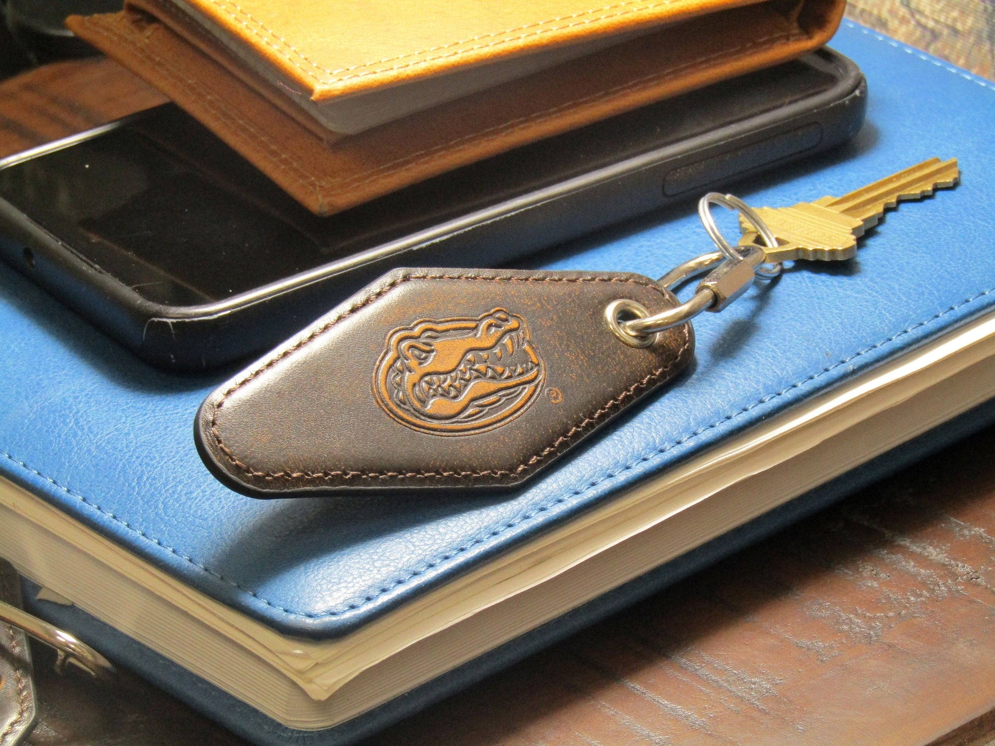 Florida Gators Collegiate Vintage Full Grain Leather Key Fob