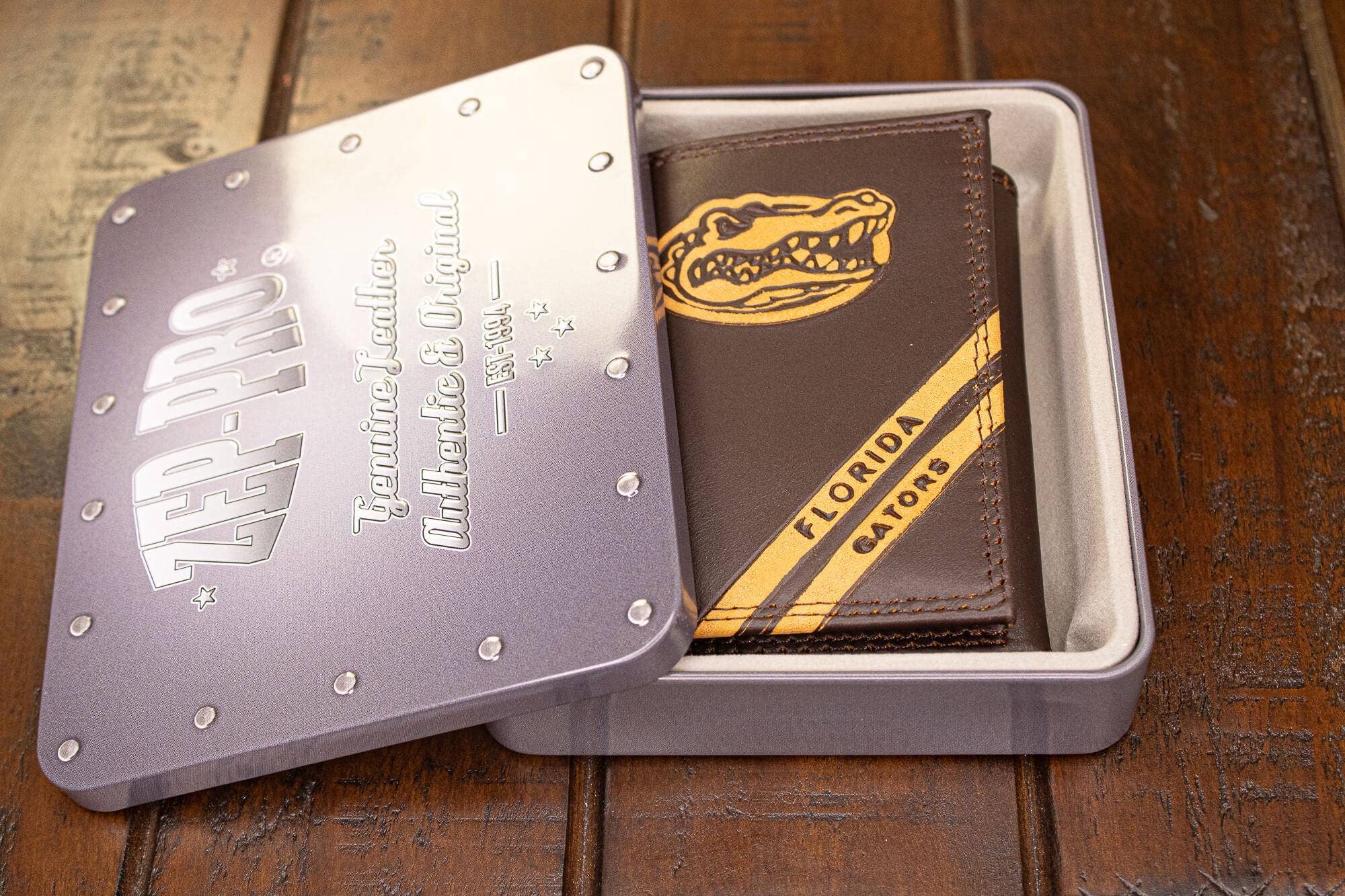 Florida Gators Men's Embossed Leather Wallet.