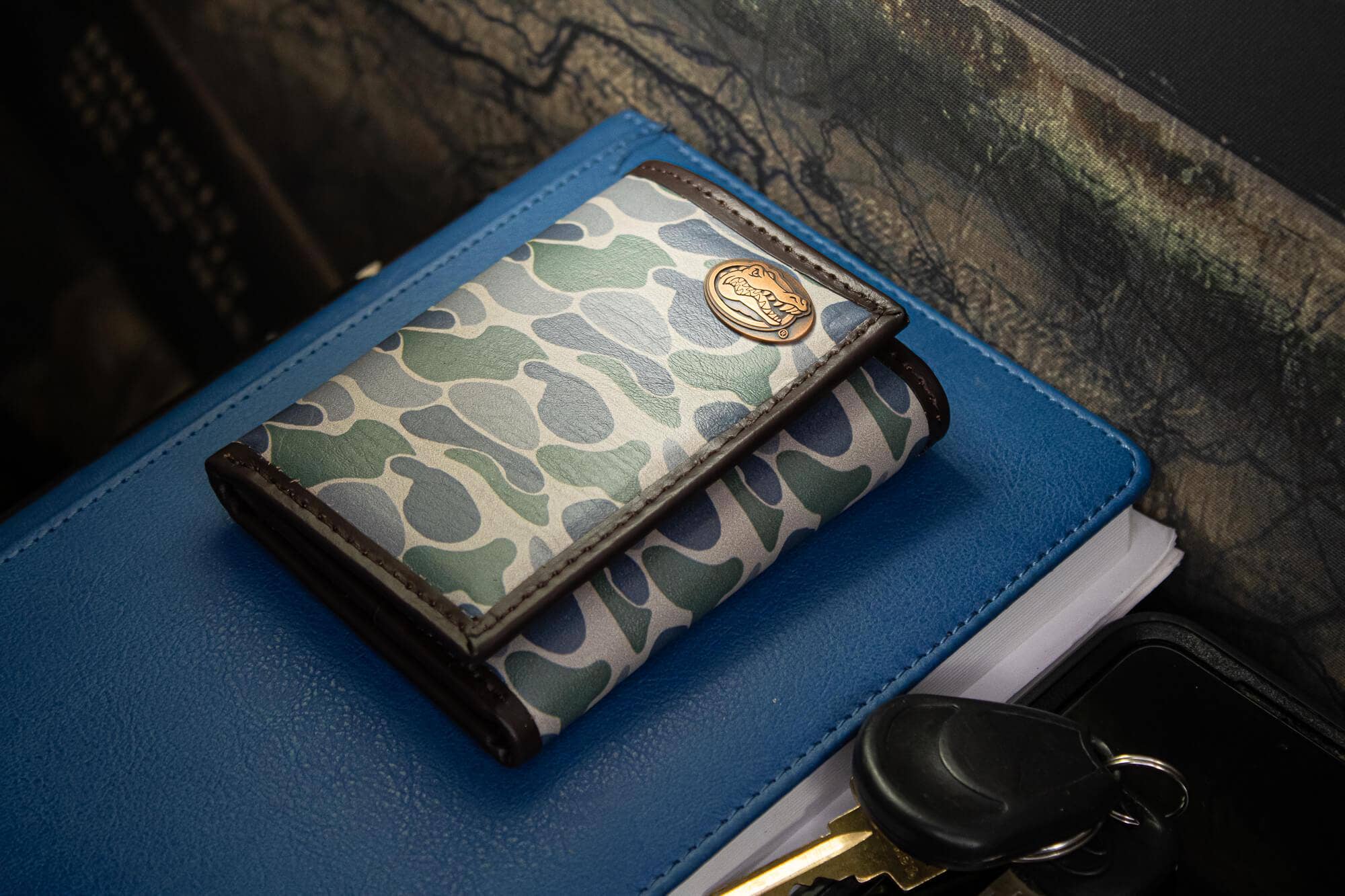 Florida Gators Men's Trifold Old School Camo Leather Wallet.