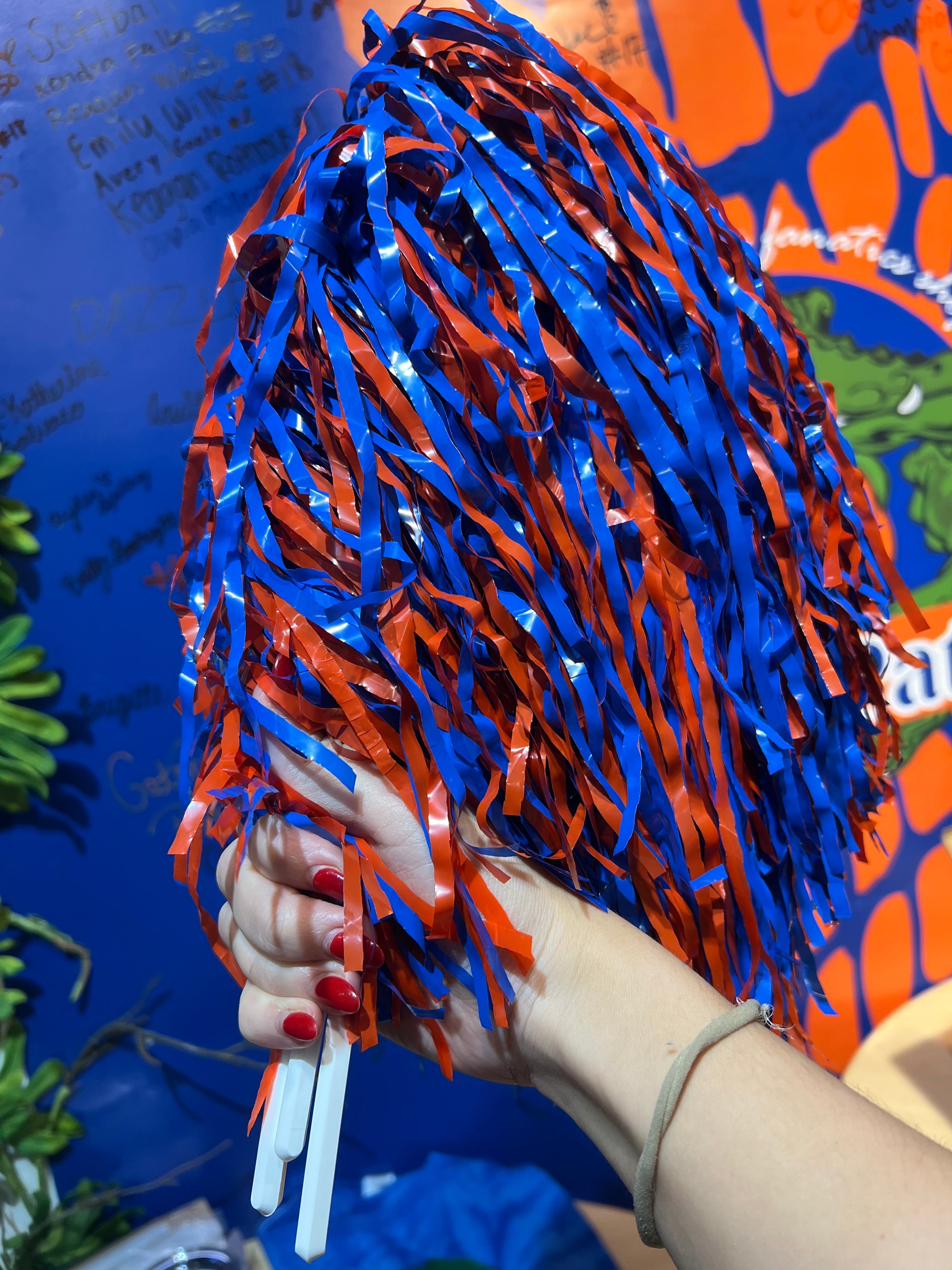 Spirit Shaker Poms Bright Blue/Orange