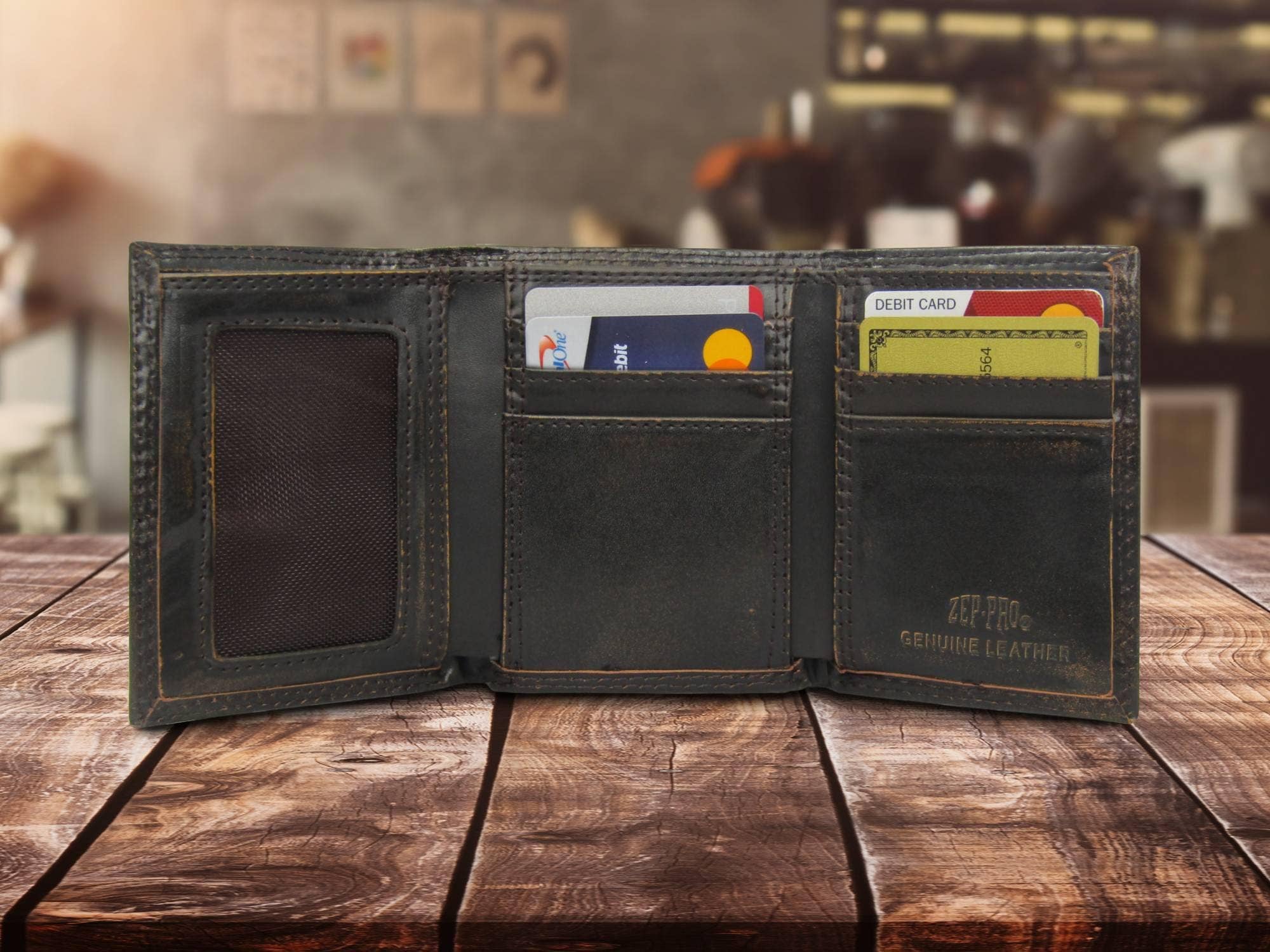 Florida Gators Men's Trifold Old School Camo Leather Wallet.